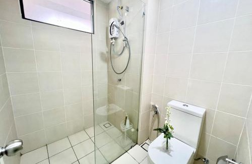 Petaling Jaya Apartment | G10 6Pax Sunway Medical Center Geo Avenue WiFi TV
