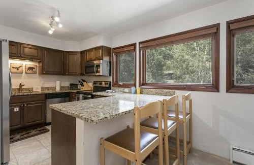 Intermountain House | G3 Meadow Creek townhouse