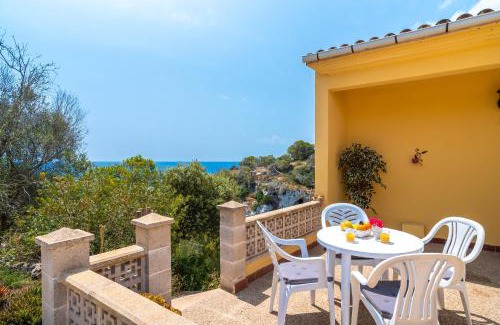 Cala s'Almonia House | G398 Ses Savines by Mallorca Villa Selection