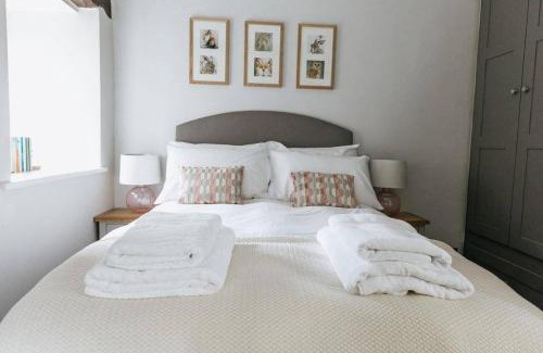 Hepworth House | GABLE COTTAGE - One Bed Cottage Close to Holmfirth and the Peak District