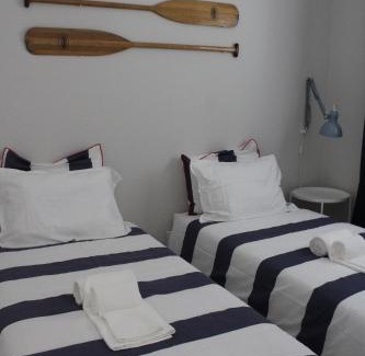 Costa de Caparica Villa | Gaby Family House Concept