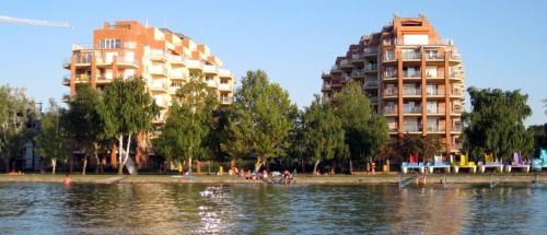 Siofok-Szabadifurdo Apartment | Galérius Apartmanok By BLTN