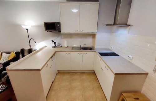 Kvartal Noviya Grad Apartment | GALA Two-Bedroom Apartment 200m from SKI LIFT