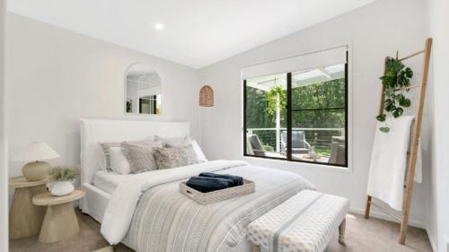 Repton House | Galahs By The River Collection - Sleeps 31 Guests