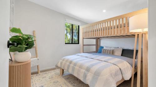 Repton House | Galahs By The River Collection - Sleeps 31 Guests