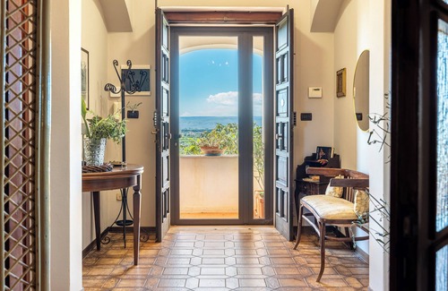 Isola Apartment | Galatea e Giardino delle Esperidi apartments with pool by Wonderful Italy