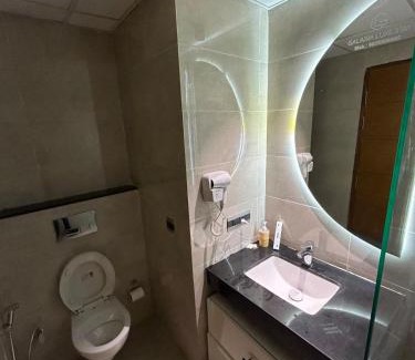 Mohangarh Apartment | Galaxia luxe stay Lucknow