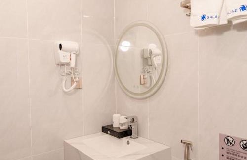 Mong Cai Hotel | Galaxy Hotel Móng Cái