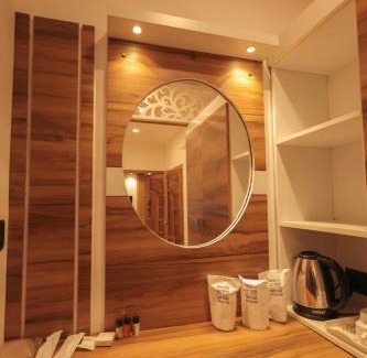 Rajakkad Hotel | GALAXY INTERNATIONAL Inn