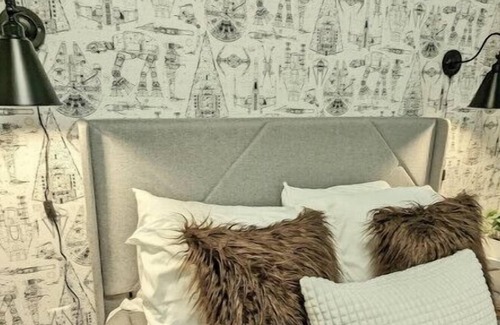 Roy House | Galaxy not so far away