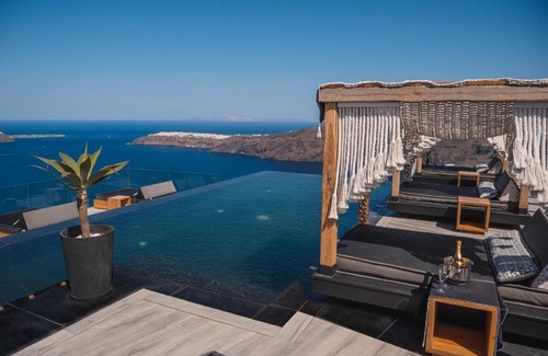 Imerovigli Apartment | Galaxy Suites & Villas
