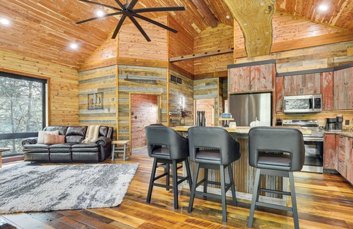 Galena Cabin | Galena Cabin on 20 Acres: 5 Mi to Downtown!