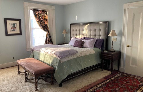 Galena Bed & Breakfast | Galena, Historic, Petite B&B, 2 Luxurious King Suites, Perfect Location, Parking