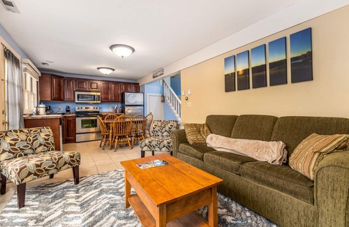 The Galena Territory House | Galena Settlement Getaway