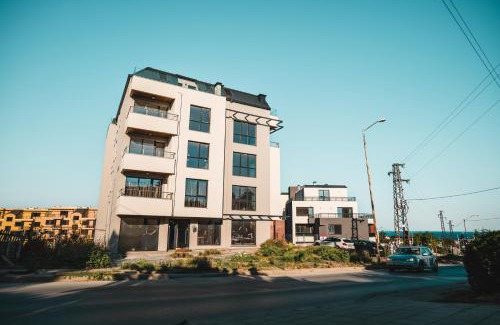 Trakata Apartment | Galina Apartment Cozy Suite with FREE Parking