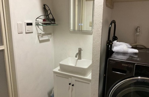 Joto Apartment | Gallery compass