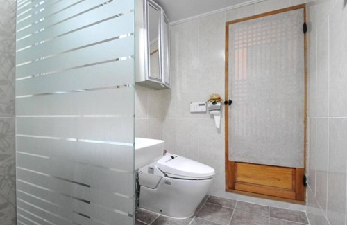 Gyeongju House | Gallery Jin Hanok Guesthouse