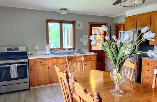 Narrowsburg House | Game Night Unique House In Narrowsburg