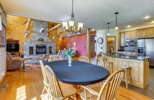 Climax Springs House | Game Room, Deck and Yard Lake of the Ozarks Retreat