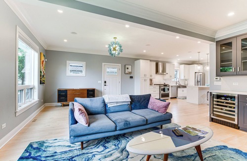Albany Park House | Game Room, Deck & Yard: Chicago Home