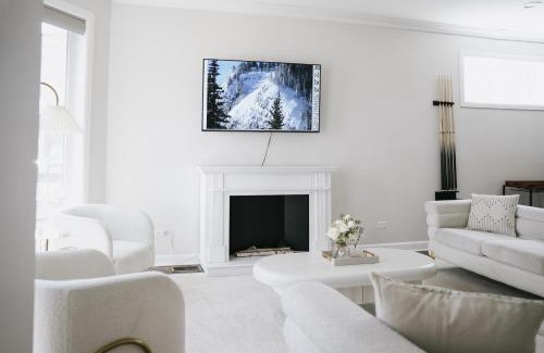 Belmont Cragin House | Game Room, Firepit, Playground, Gym, Billiard