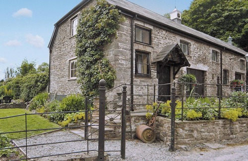 Llangadog Cottage | Gamekeepers Cottage - HW7729