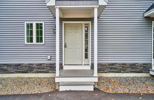 Old Orchard Beach Apartment | Gaming Retreat in Old Orchard Beach