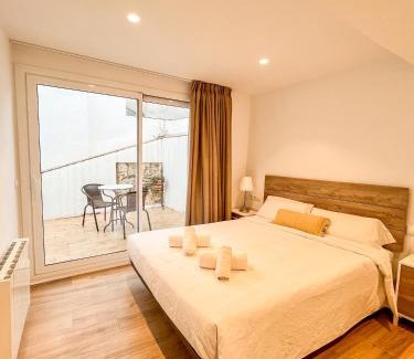 Besalu Apartment | Ganganell Àtic Apartamento con terraza en Besalú