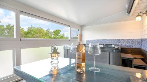 Ganghwa House | Ganghwa Giverny Spa Pension