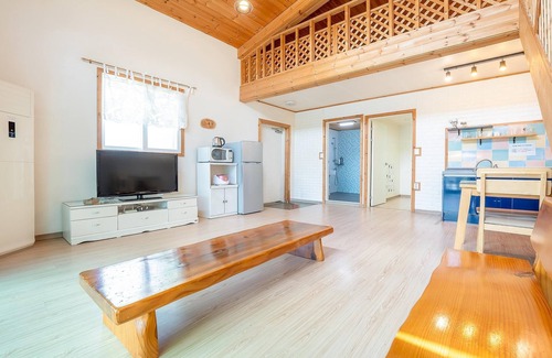 Ganghwa House | Ganghwado Elinhuvert Pension