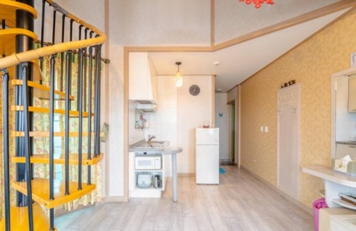 Ganghwa House | Ganghwado Luce Pension