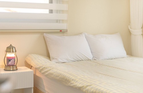 Ganghwa House | Ganghwado Narangstay Poolvilla Pension