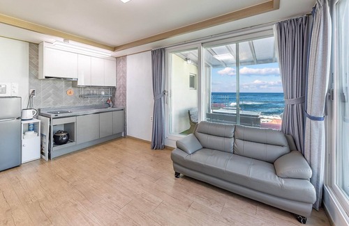 Gangneung House | Gangneung Glad Pension