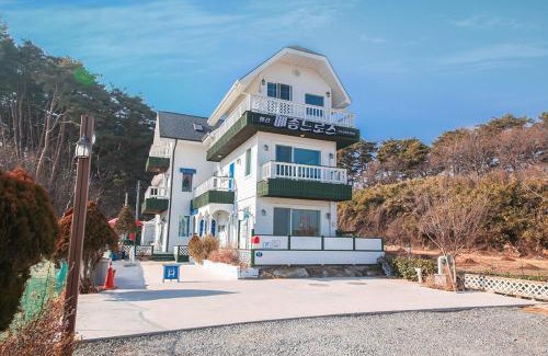 Gangneung House | Gangneung Maison de Rose