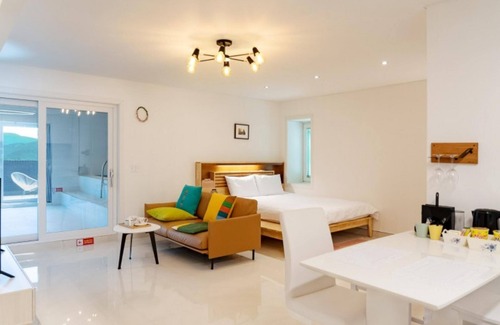 Sang House | Gapyeong Adiel Pool Villa