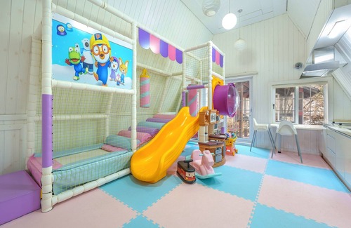 Buk House | Gapyeong Lulu Kids Pension