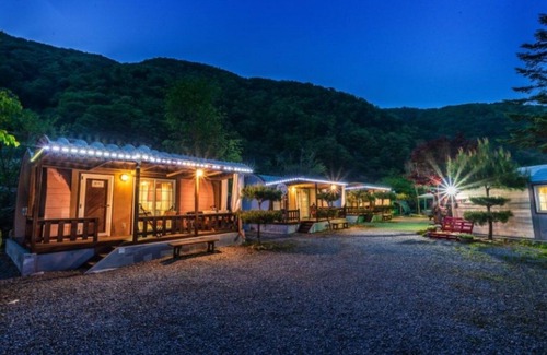 Buk House | Gapyeong Petit Cabin Pension