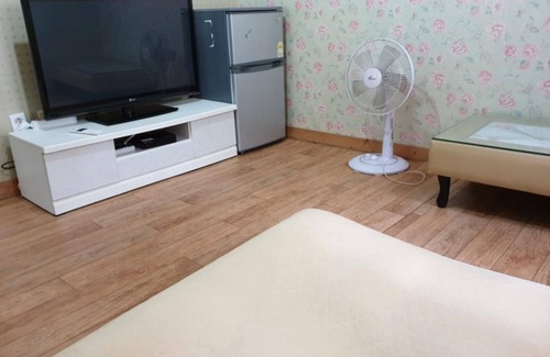 Deokhyeon House | Gapyeong Pine Pension