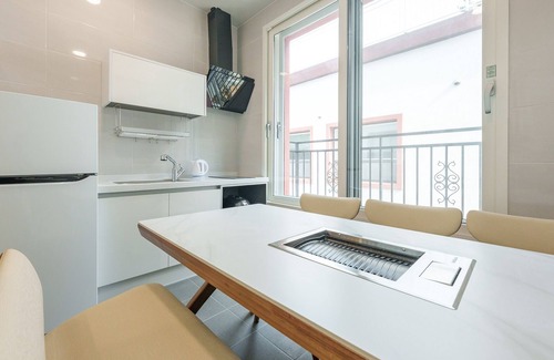 Gapyeong House | Gapyeong Reflex Pool Villa Pension