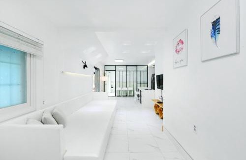 Buk House | Gapyeong Valley Love Pension