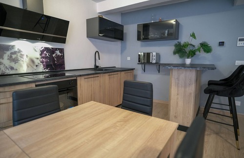 Gijon-Este Apartment | Garaje Wifi Playa Espacioso Recién Reformado