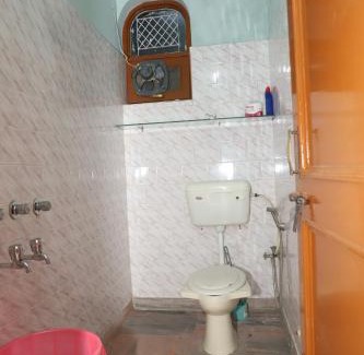 Udyog Vihar Apartment | Garden Abode - Park Facing Peaceful living