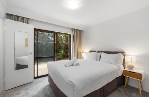 Cremorne Apartment | Garden Apartment with Large Outdoor Areas.