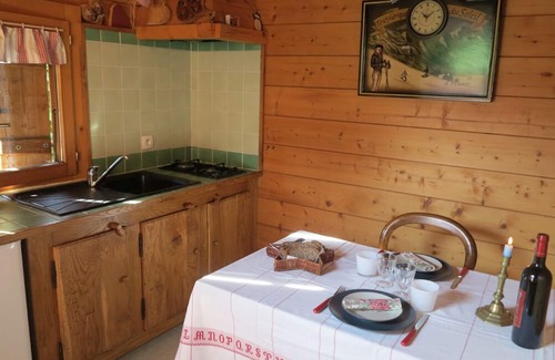 Servoz Apartment | Garden charming appartment, in front of Mont Blanc range