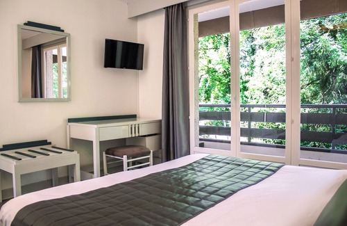 Capvern Hotel | Garden & City Capvern-les-Bains