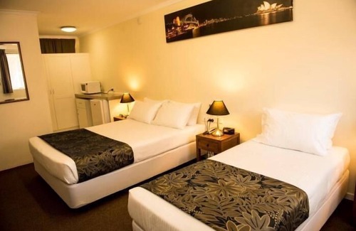 Upper Mount Gravatt Hotel | Garden City Motor Inn Mt Gravatt