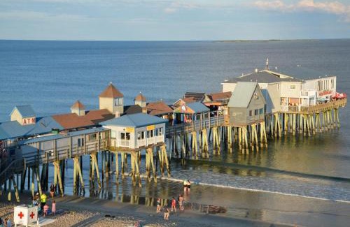 Old Orchard Beach House | Garden Deck 102