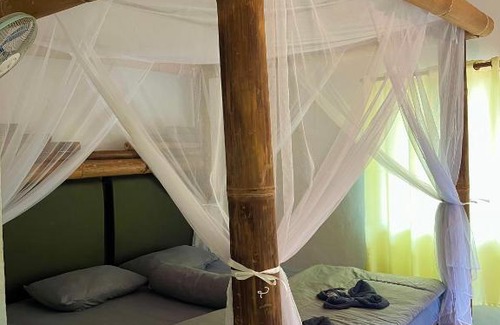 Bukit Lawang House | Garden Grove Guest House & Coffee Bar