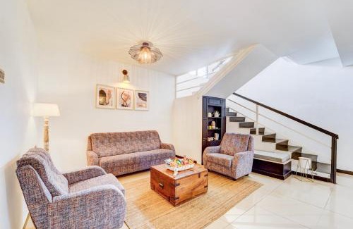 Kotagiri Villa | Garden Haven 3 BHK Villa with Balcony and Verandah Escape