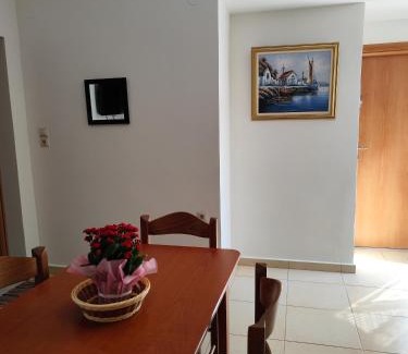 Panormos House | Garden Home
